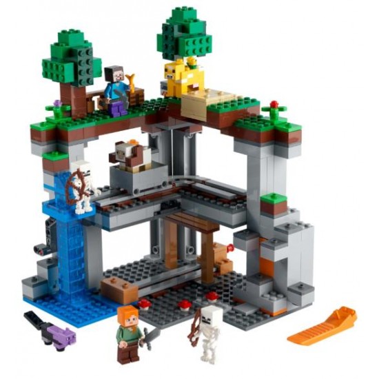 Minecraft The First Adventure Building Blocks Toy Set Minecraft The First Adventure Building Blocks Toy Set